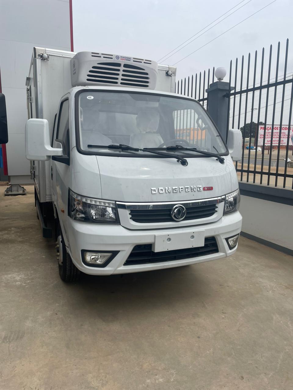 Dongfeng modelo 8